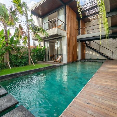 Suncoast Villa Бадунг Экстерьер фото