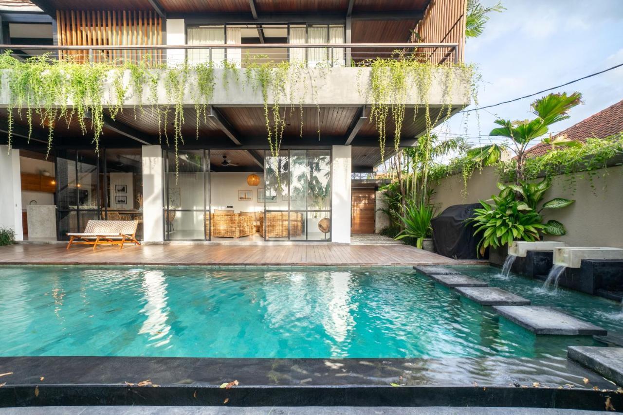 Suncoast Villa Бадунг Экстерьер фото